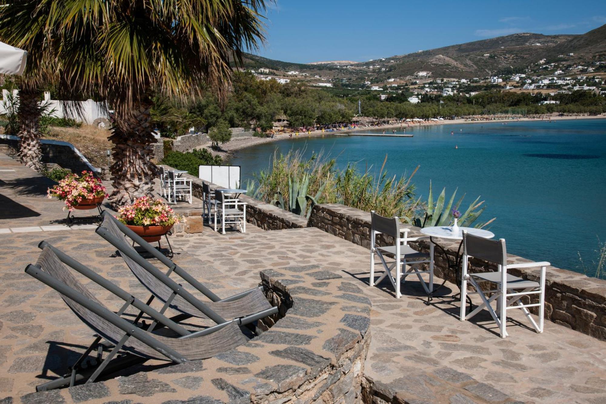 Parian Village Beach Hotel - Adults Only Páros Dış mekan fotoğraf